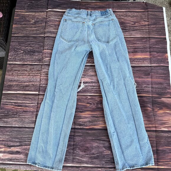 Abercrombie & Fitch 90's Relaxed Jean High Rise Womens size 28 - Picture 2 of 5